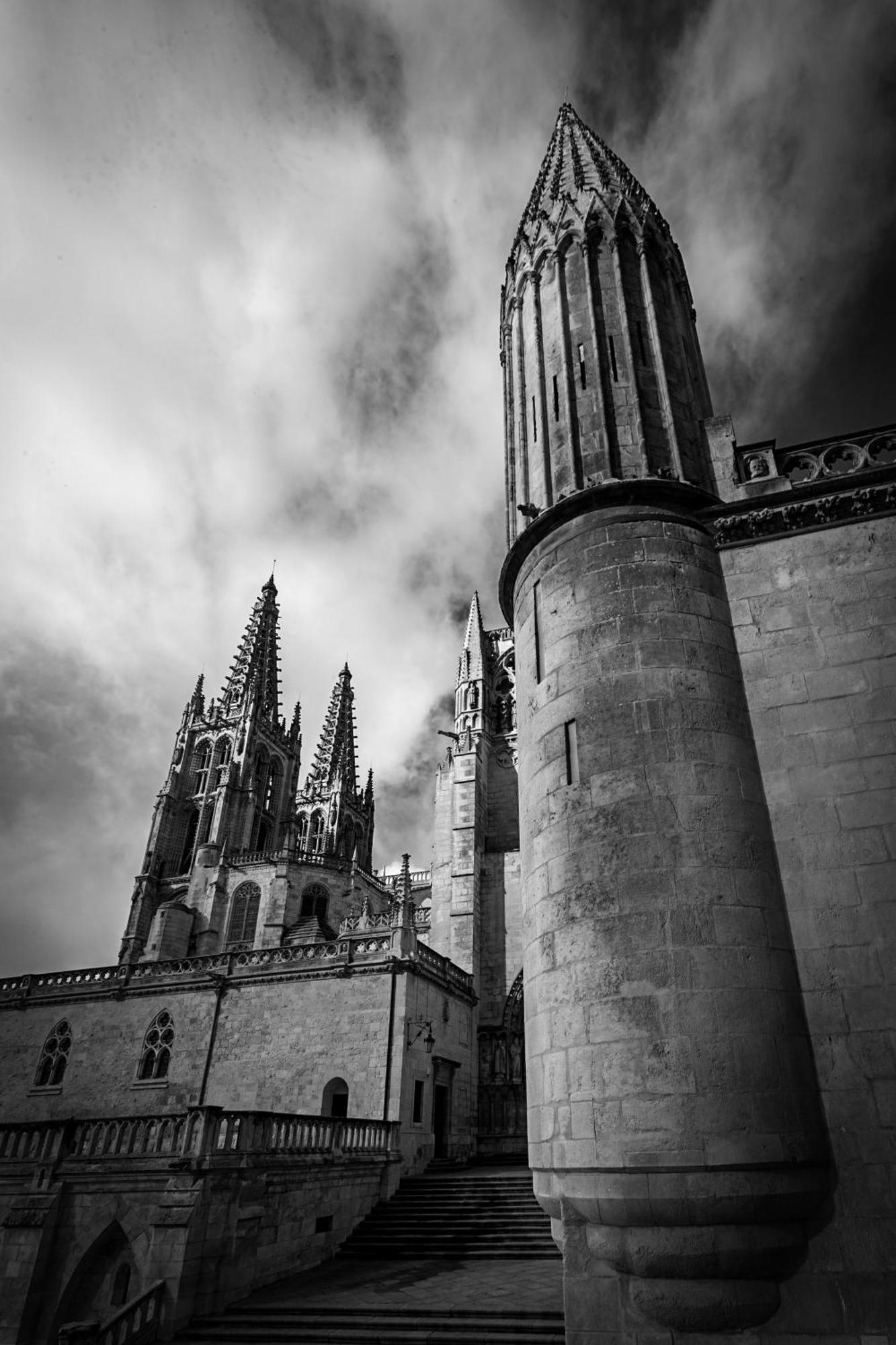Cinco balcones a la Catedral by Unique Rooms Burgo Exterior foto